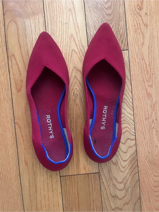 Rothy's Shoes - Well loved Rothy’s The Point size 8